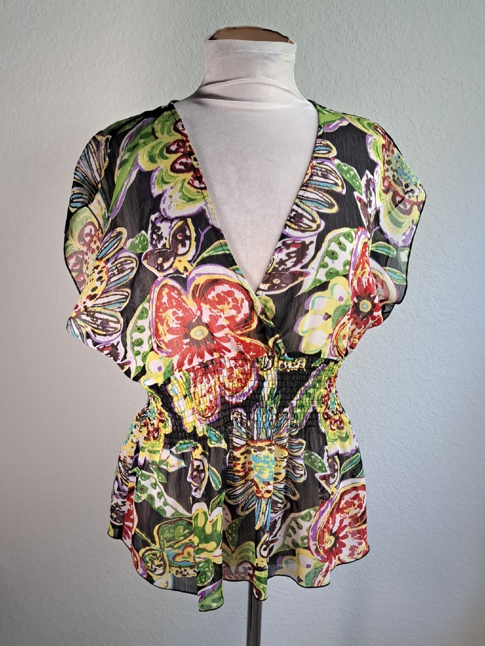 Bisou Bisou Women's Blouse Sheer Floral Ruched Waist V-Neck Cap Sleeve
Large